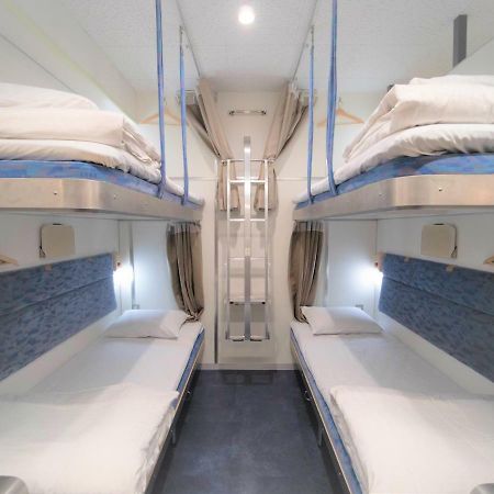 Train Hostel Hokutosei Tokio Zewnętrze zdjęcie