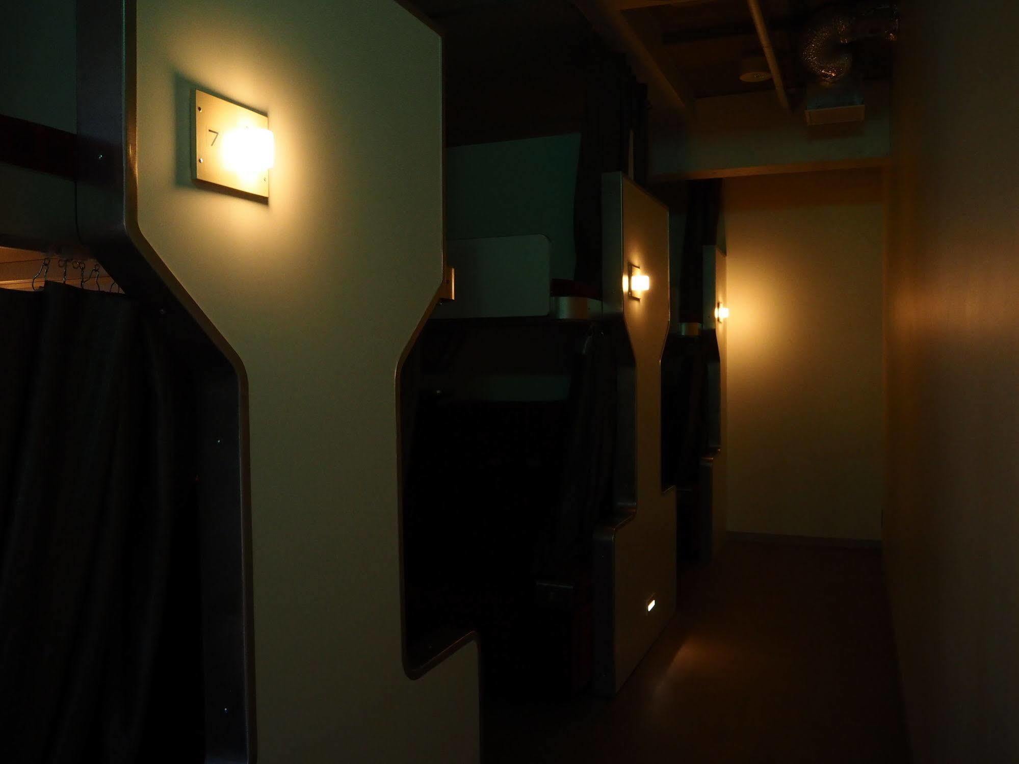 Train Hostel Hokutosei Tokio Zewnętrze zdjęcie